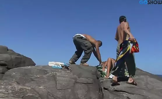Hardworking Slut Outdoor Clit Worship and Threesome
